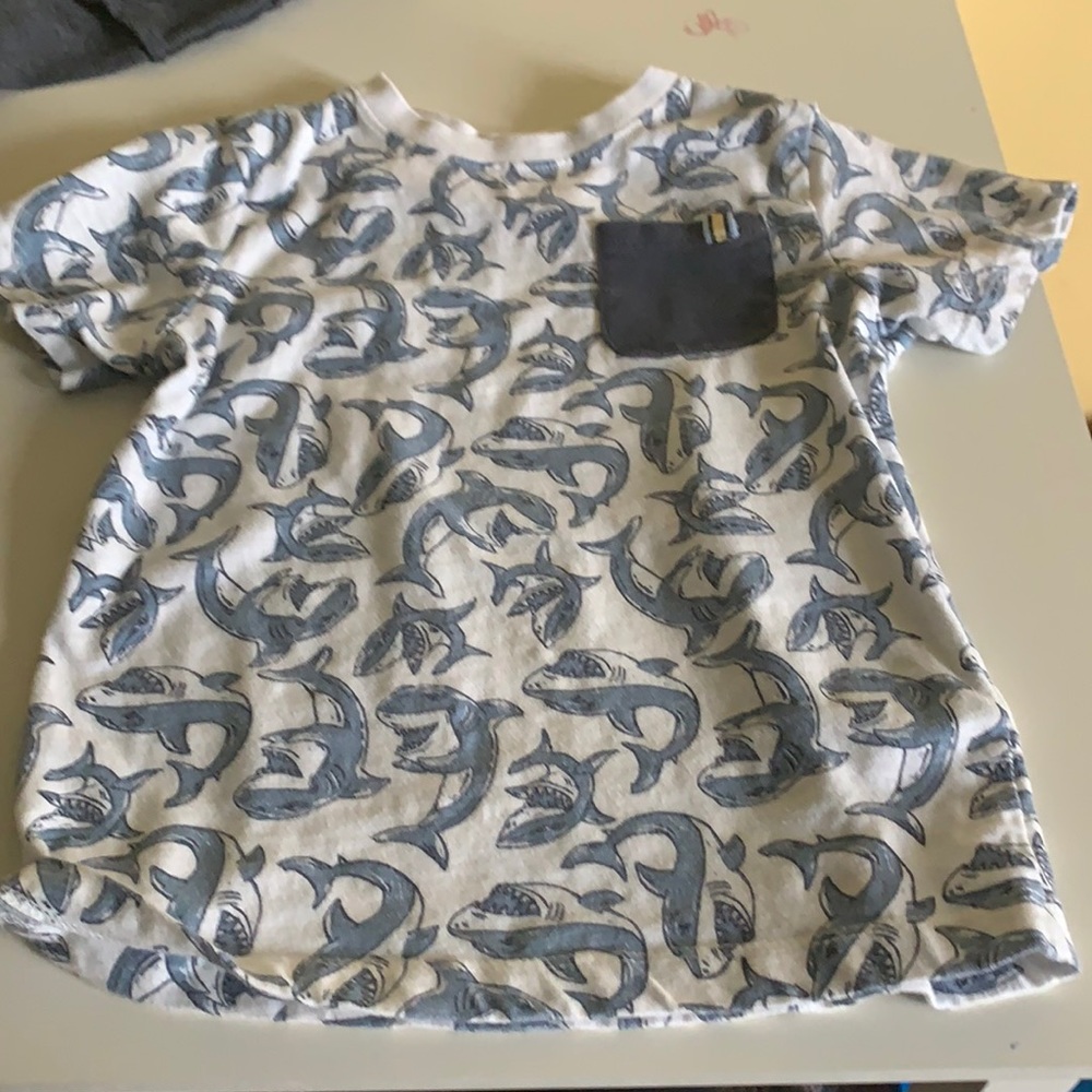 Shot sleeve shirt
